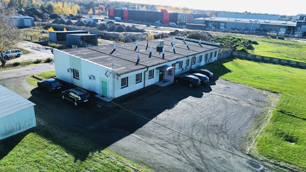 Sprzedam lub wynajmę obiekt 450m2, - Blachownia!
