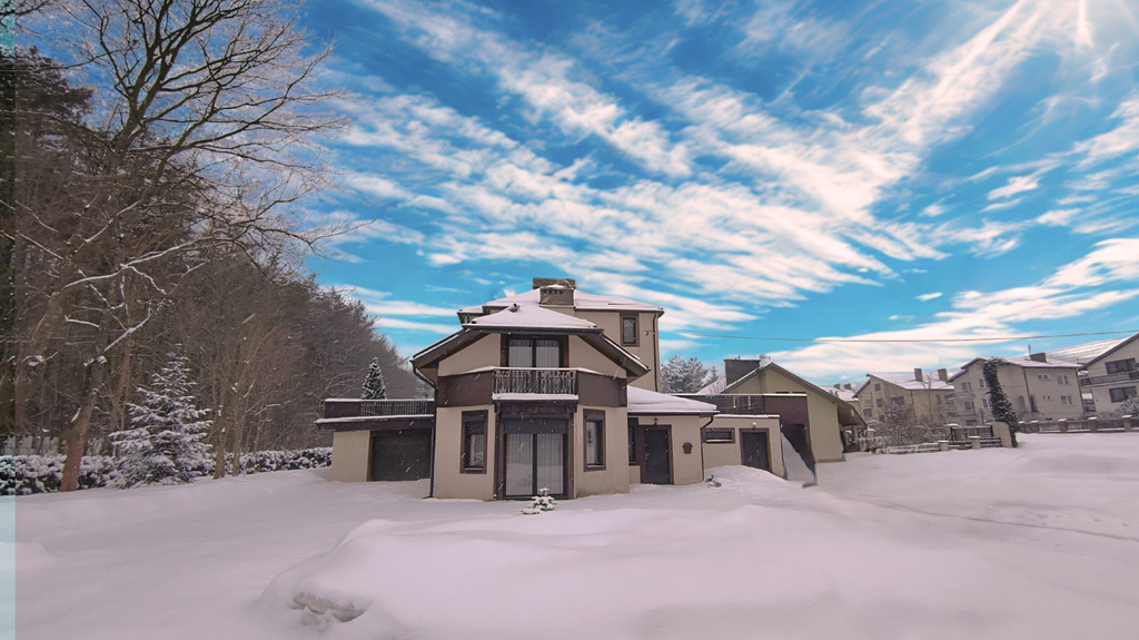 Dom z biznesem  w Tomaszowie Lub.