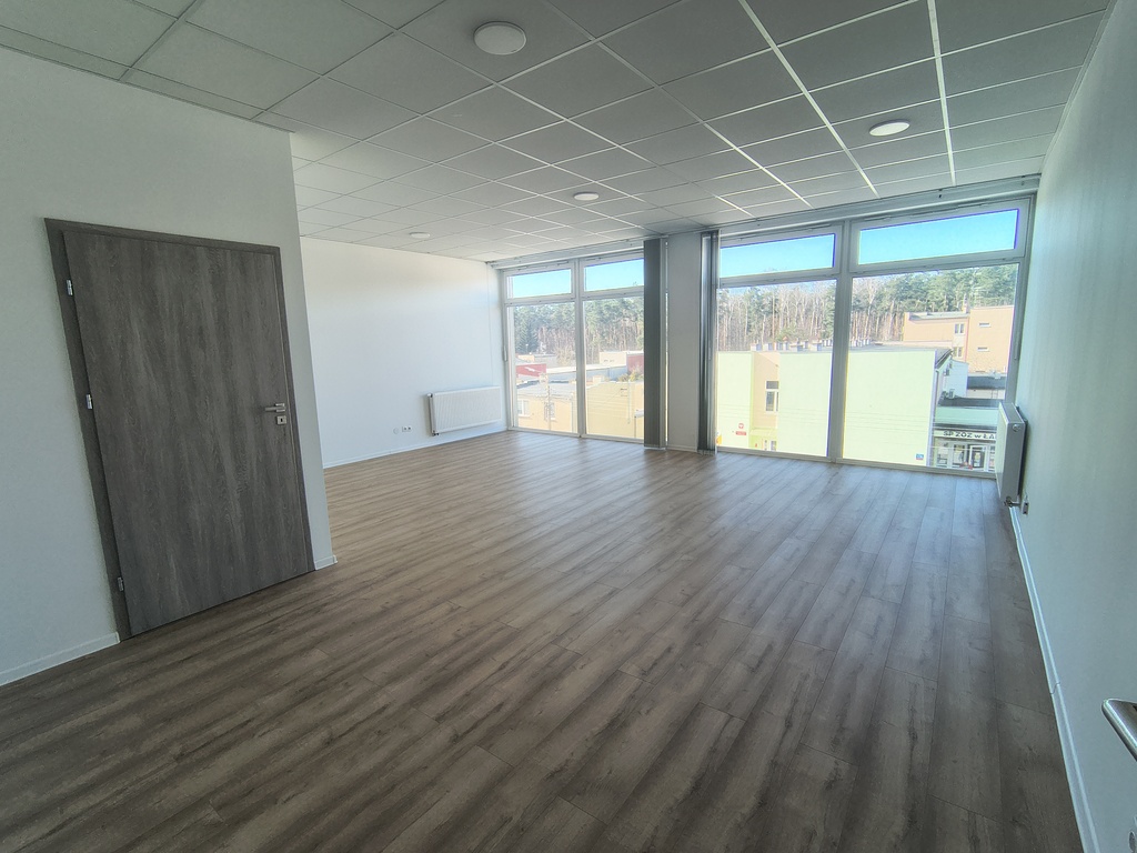 Lokal biurowo - usługowy Łabiszyn 44 m2