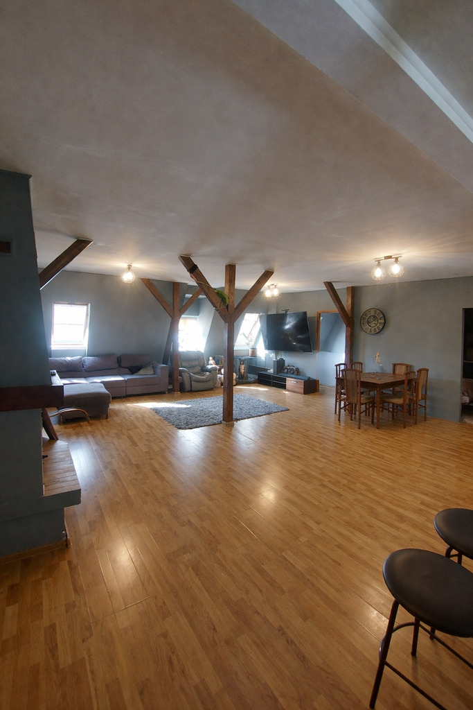 5 pokoi/147m2/4 piętro/ścisłe centrum/bez wkładu