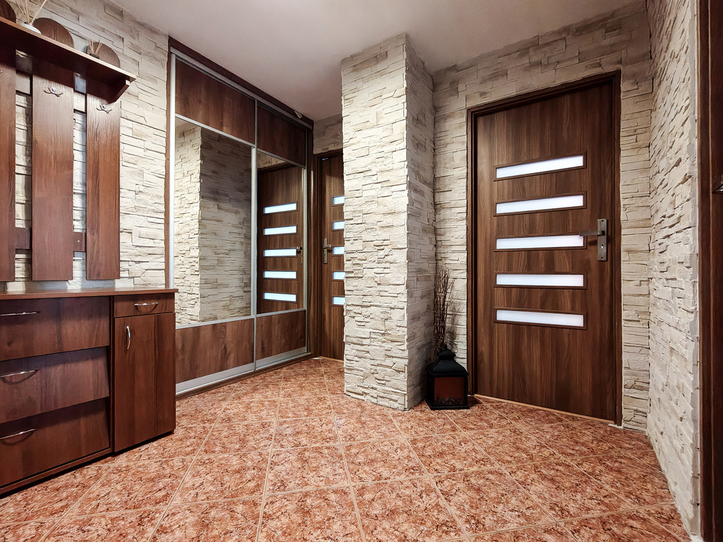 Mieszkanie na sprzedaż – Srebrzyszcze, garaż