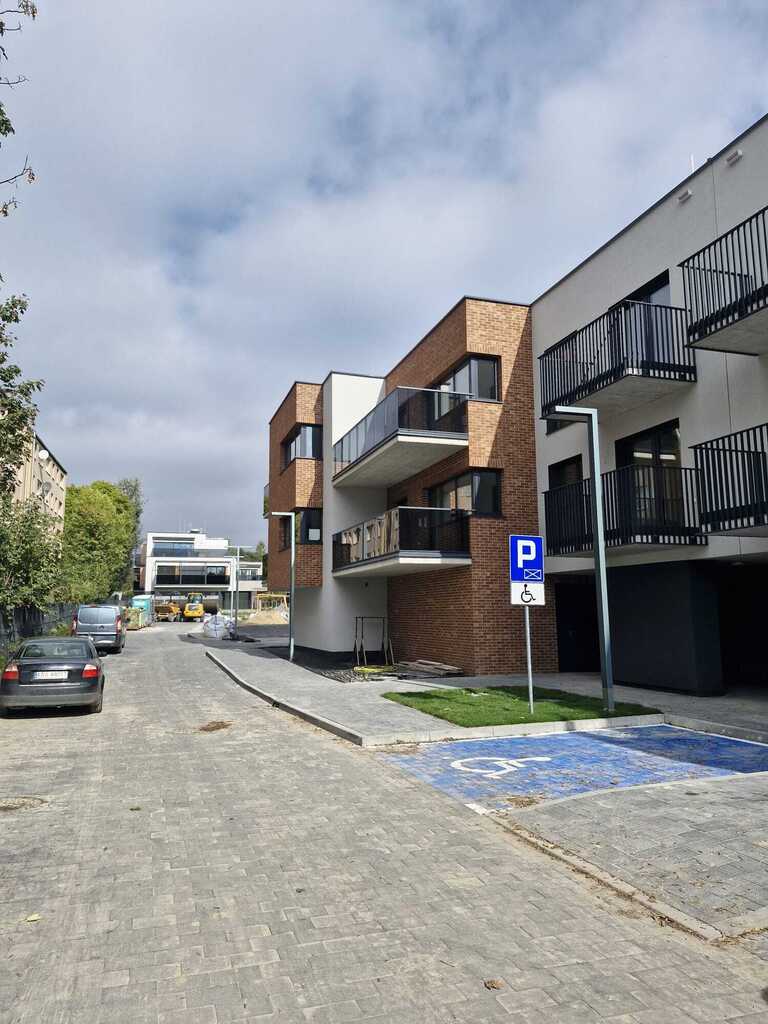 Budynek inwestycyjny  6 mieszkań  ul.  Wybickiego