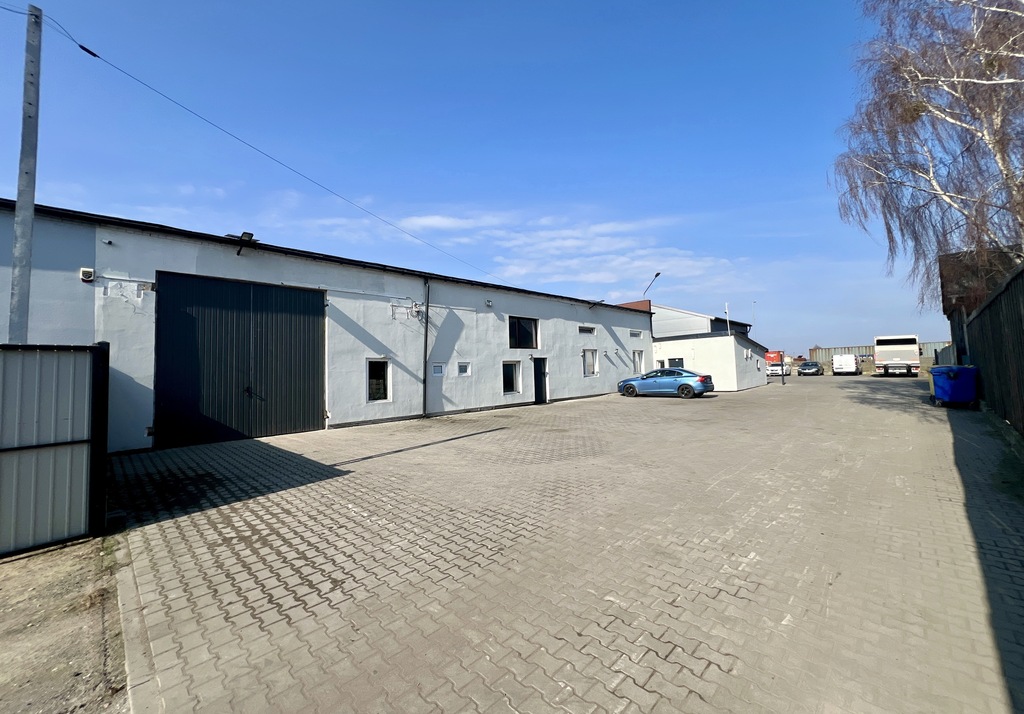 Zakroczym: Hala i Pokoje przy S7 – Gotowy Biznes