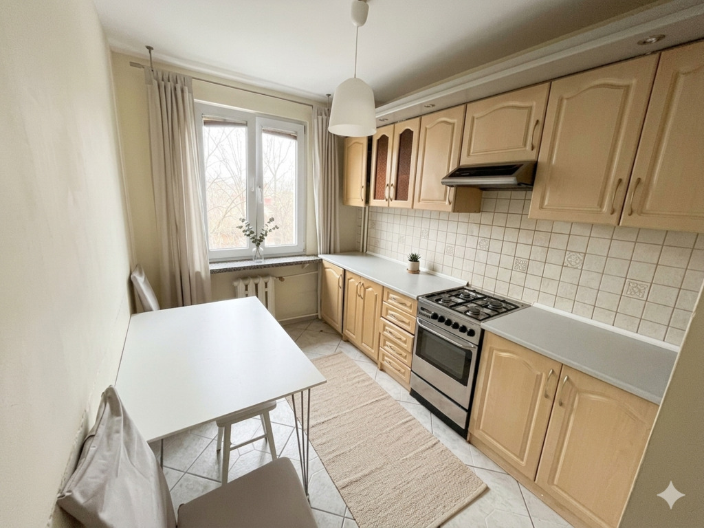 Mariańska | Rozkładowe 3 Pokoje | Balkon i Piwnica