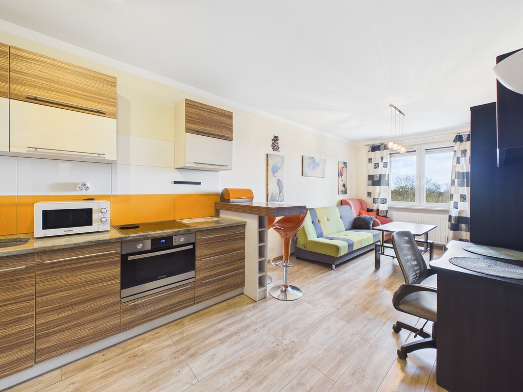 2 pokoje, balkon, winda, tereny zielone