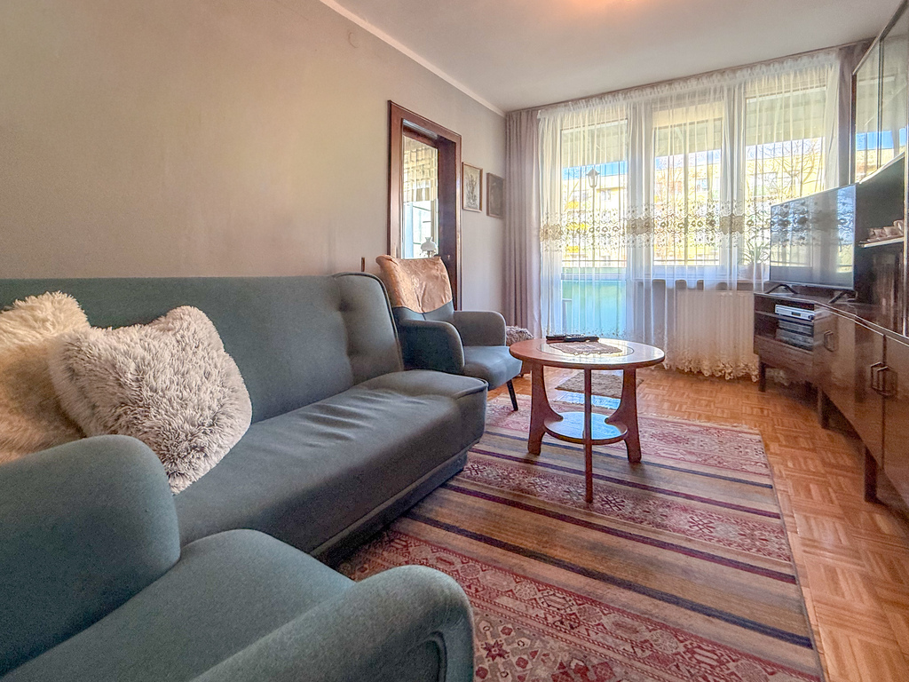 Mieszkanie na 1 piętrze- al. Piłsudskiego- 55m2