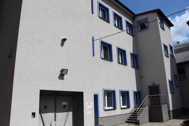 Budynek magazynowo-biurowy w centrum Bielska