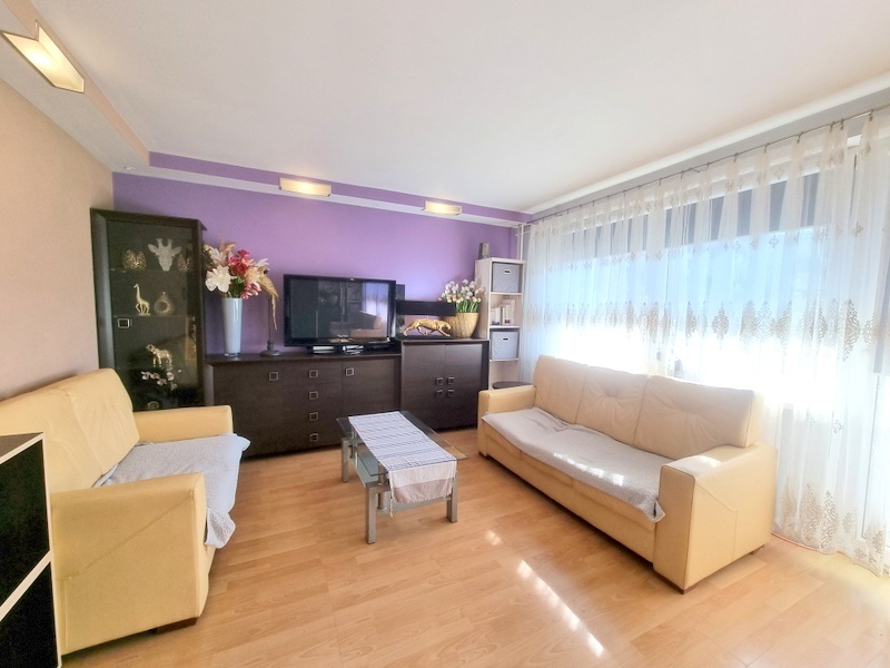 2 pokoje balkon os. Piasty -możliwa zamiana na dom