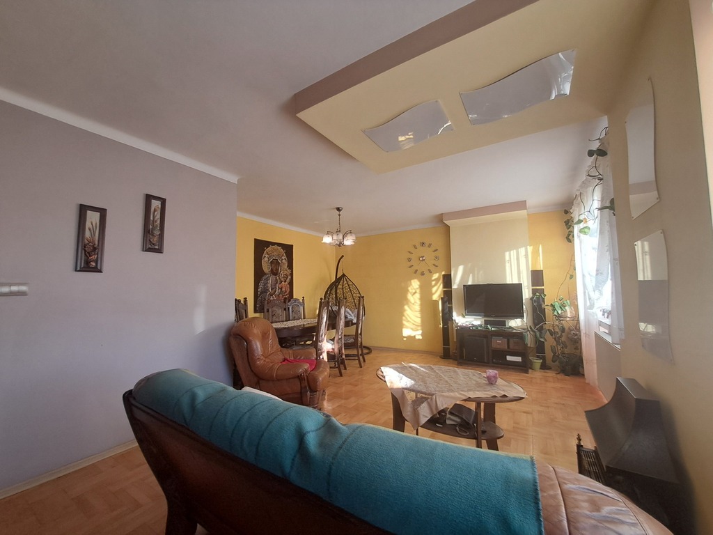 Nieruchomość z potencjałem w dogodnej lokalizacji.