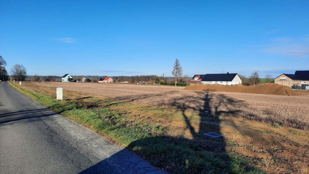 Działka – Żeliszów