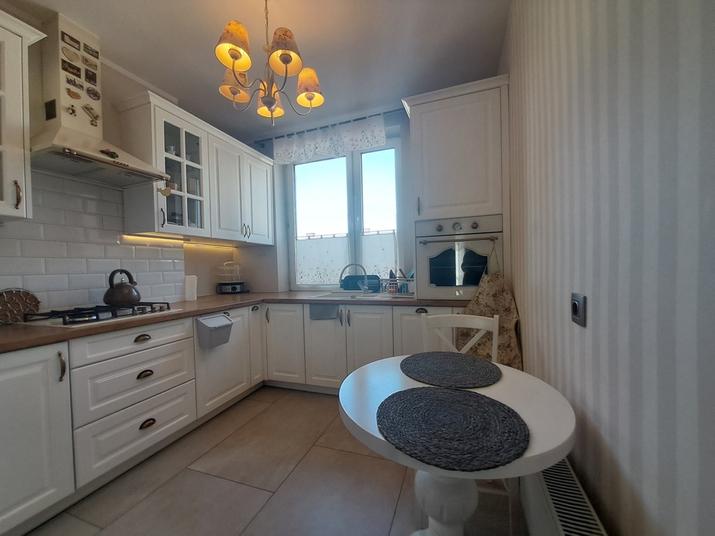 Wyjątkowe M3 po remoncie w centrum.