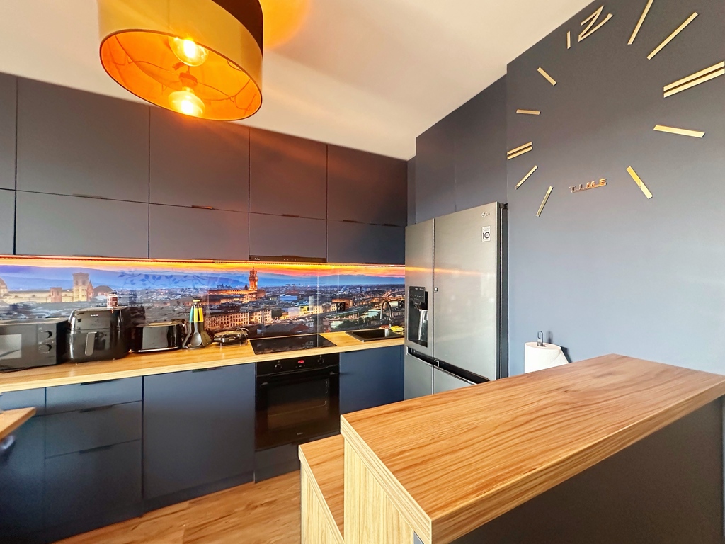 Mieszkanie 4 pokoje/2 łazienki/sauna/87m2