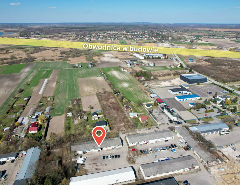 Magazyn z mroźnią i chłodnią ; zaplecze socjalne