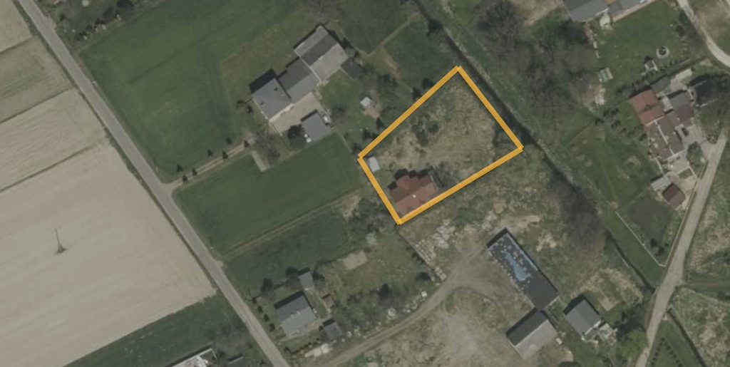 Duży dom z ogromną działką ! Świetna lokalizacja