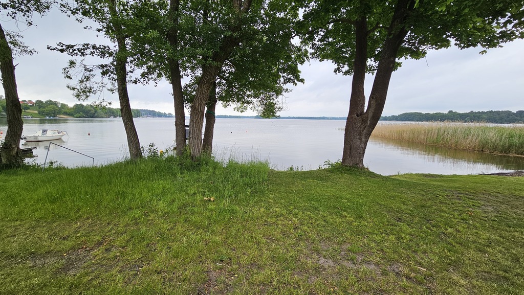 Domek nad Jeziorem Jeziorak przy Plaży