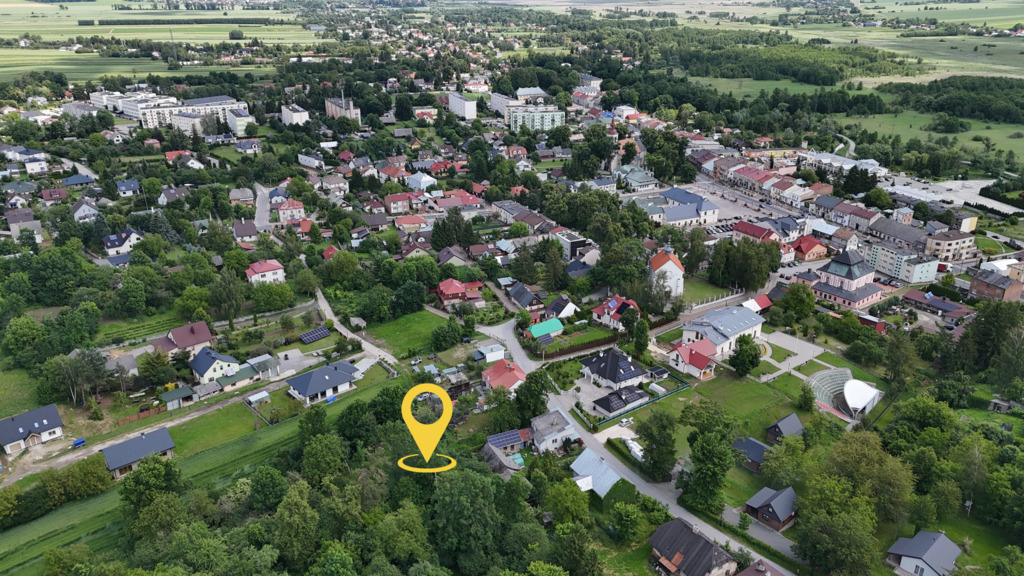 Szczebrzeszyn – działka z zabudową i mediami!