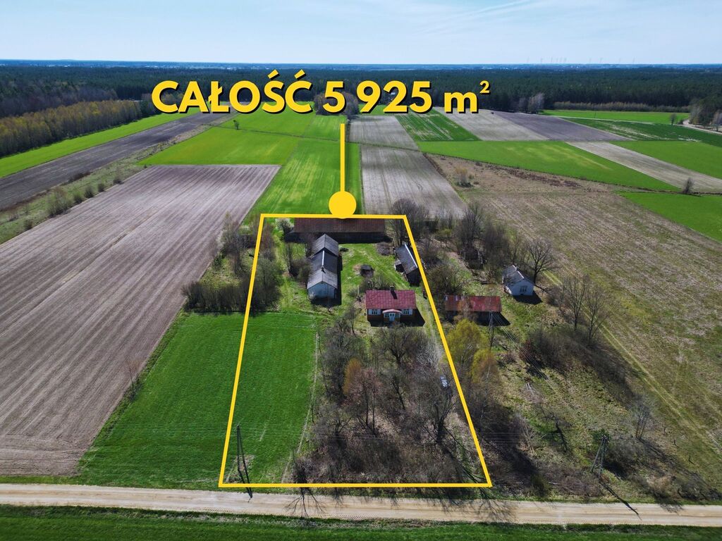 Siedlisko-domek, fotowoltaika, budynki gospodarcze