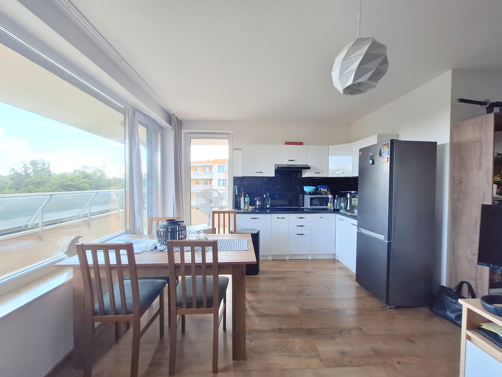 Słoneczne mieszkanie/ 2 pokoje/ balkon