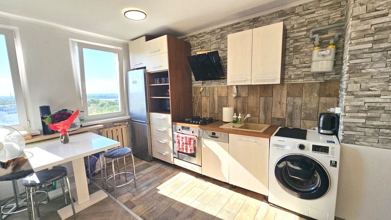 2 pokoje | Duży balkon | Dwie windy os. ZWM