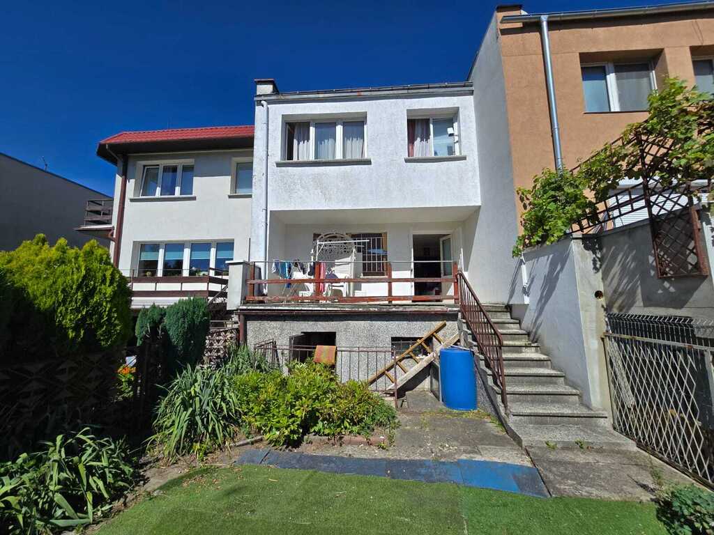 Dom, 4 pokoje, garaż