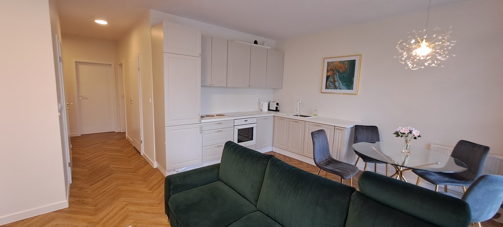 Nowoczesne mieszkanie 61 m² z dwoma ogródkami