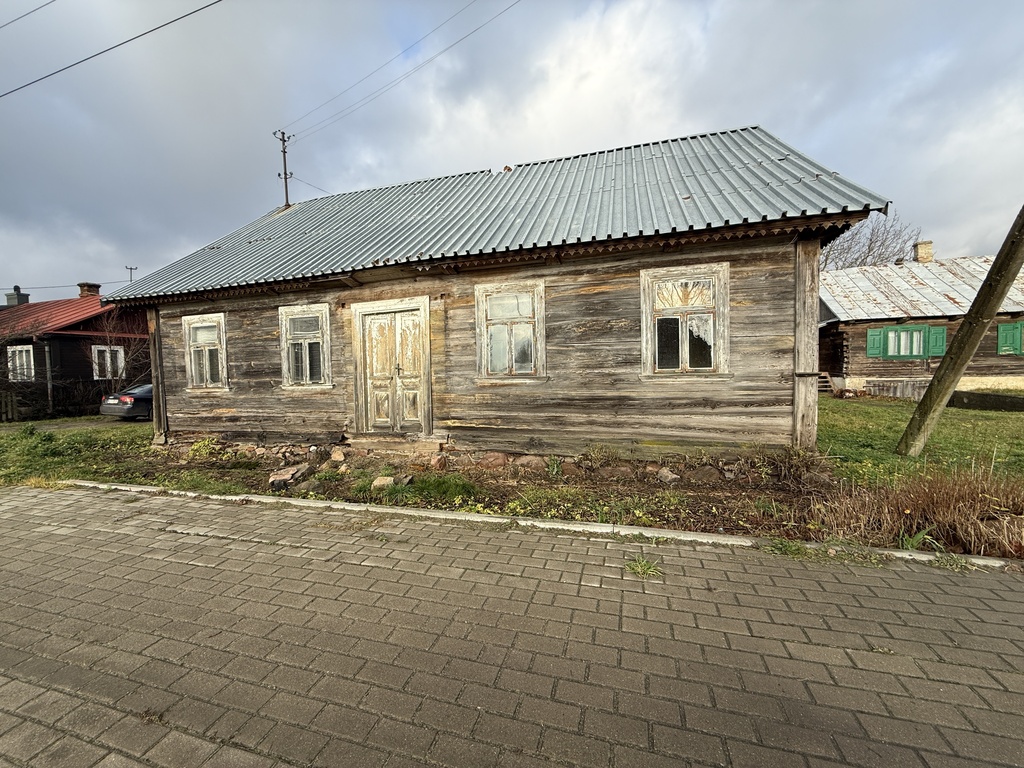 Stary dom + 2 działki = 20 arów | 130 000 zł