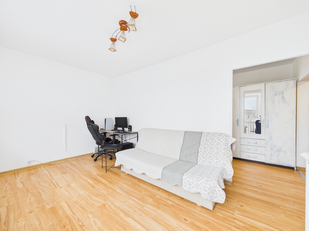 Dwupokojowe mieszkanie, os. Piastów Śląskich