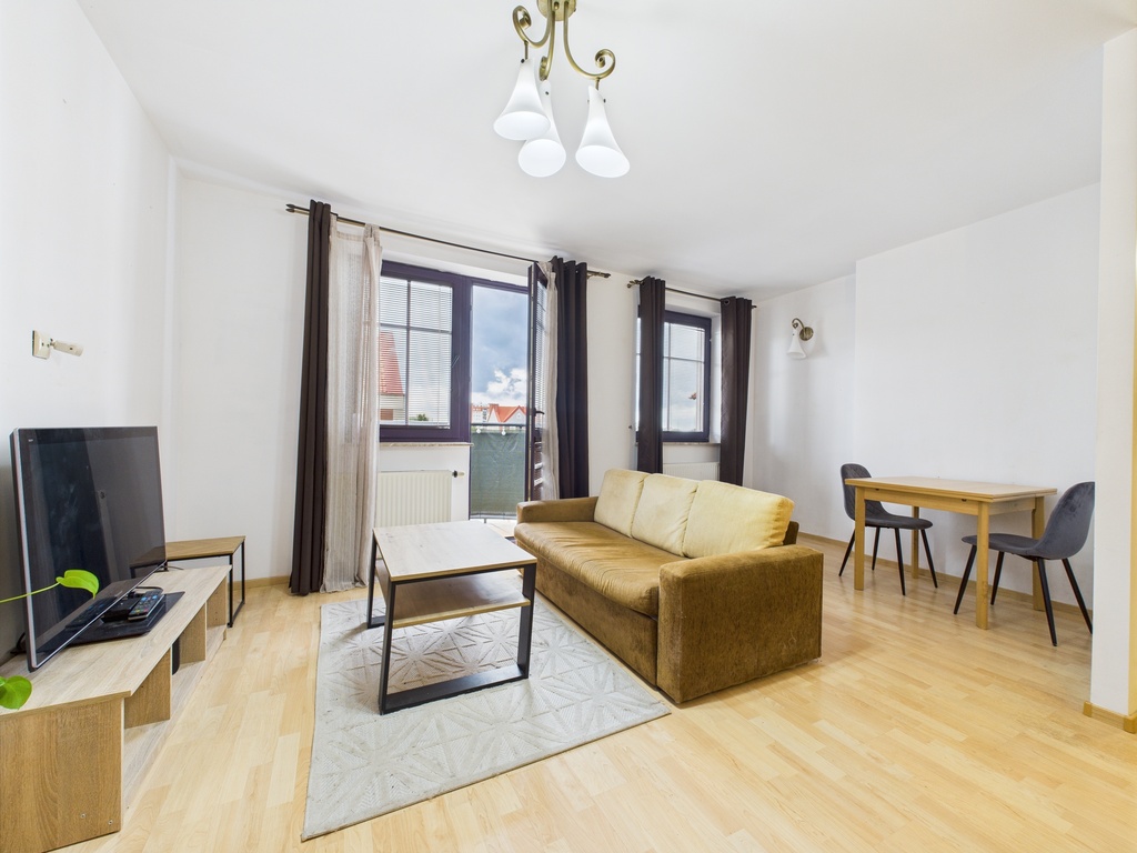 Dwupokojowe mieszkanie z piwnicą na Starówce