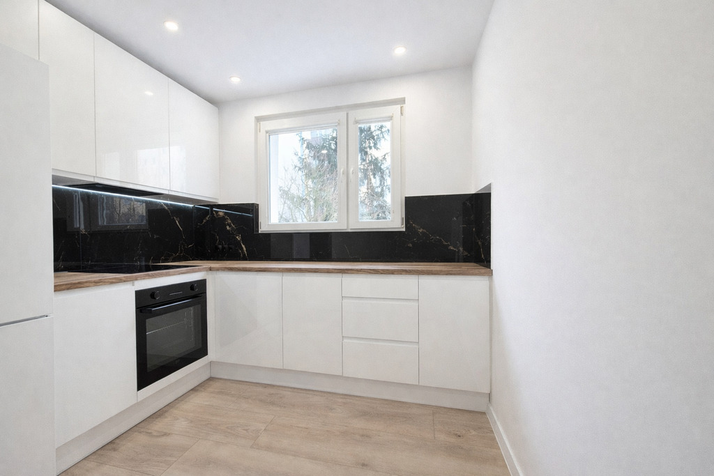 Gotowe do zamieszkania. 3 odrębne pokoje.