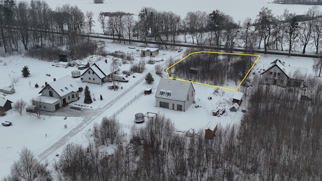 Działka w otoczeniu lasu Frombork Niewiastowo