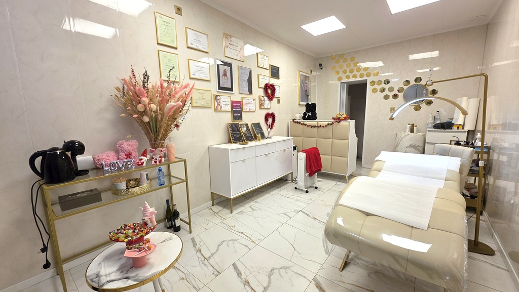 Lokal I Aleja super lokalizacja od frontu