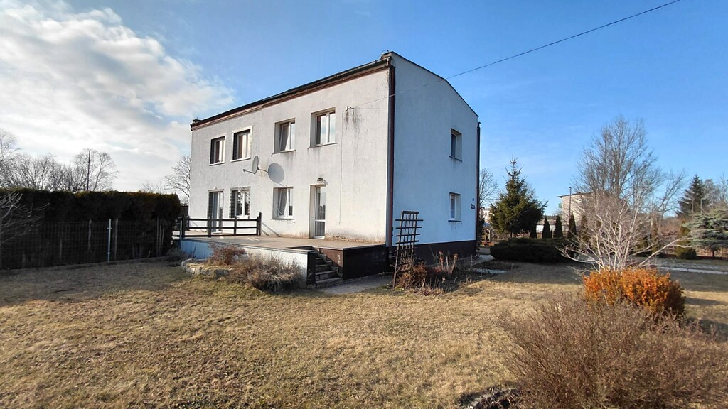 Dom jednorodzinny w zabudowie bliźniaczej