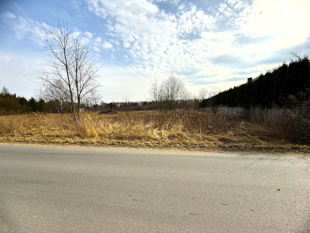 Działka 1525 m² z MPZP – Tomaszów, gm. Ładzice