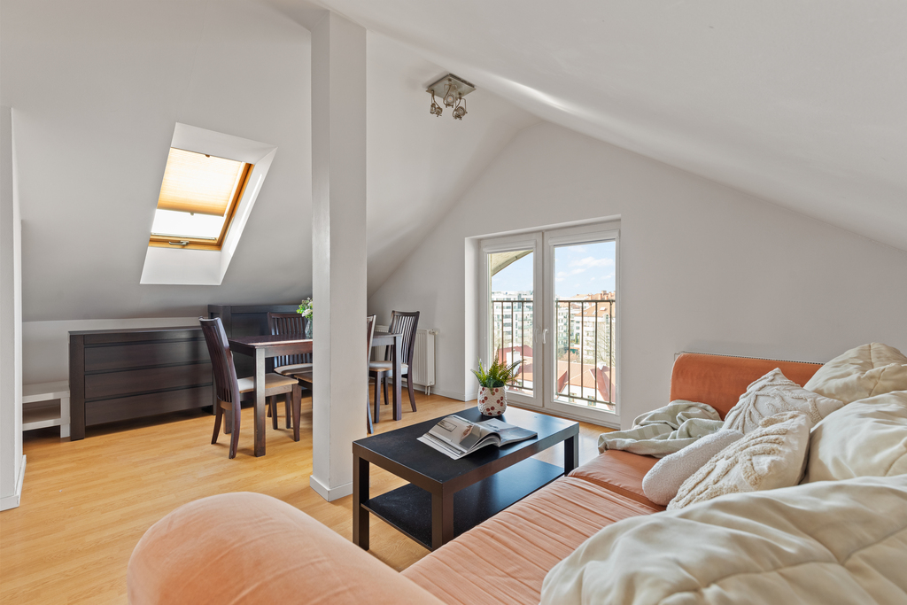 2 pokoje | poddasze | Ursus | 69,9 m²