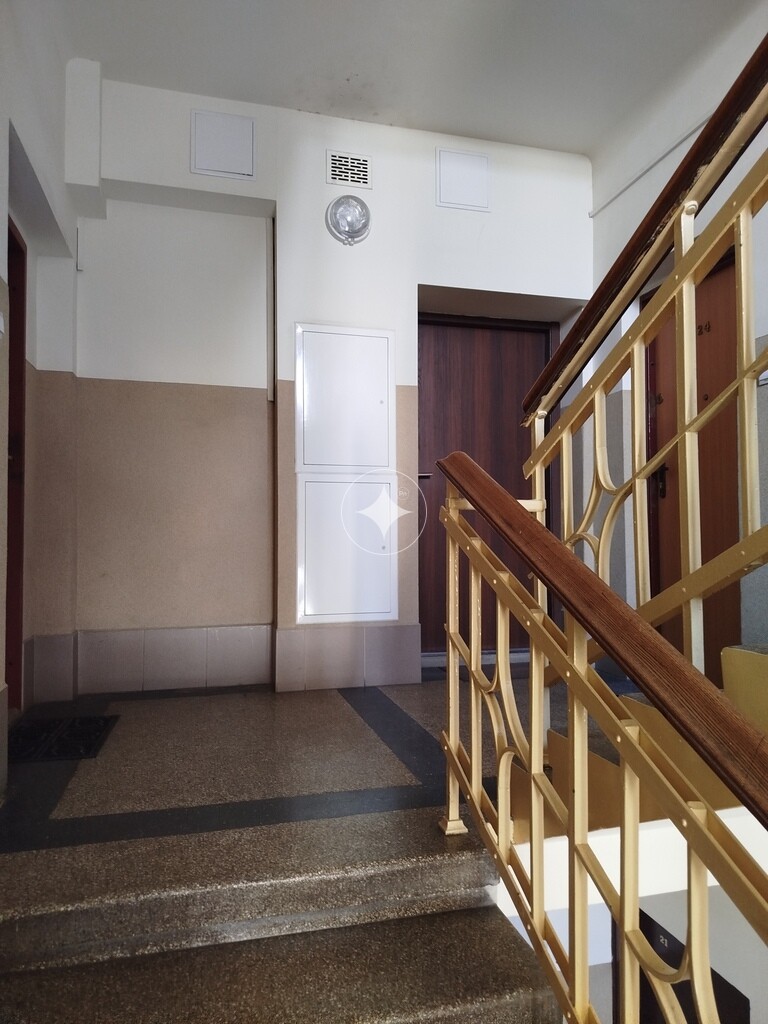 2 pokoje 63 m2 Sienkiewicza  2 piętro Skierniewice