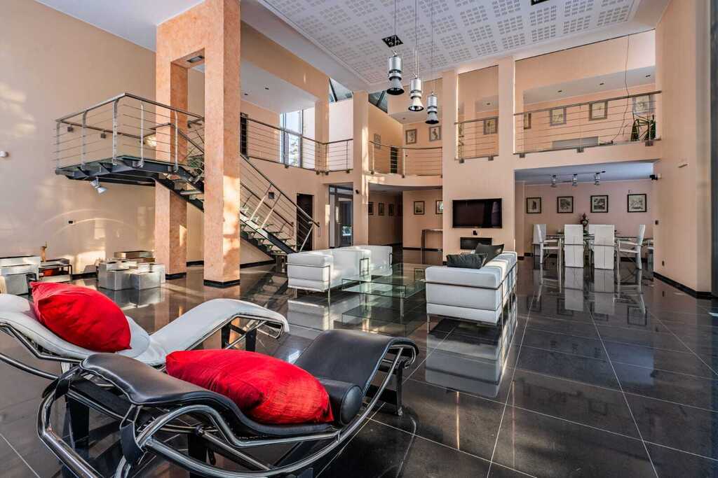 Rezydencja premium — pełny opis zdjęcie 18