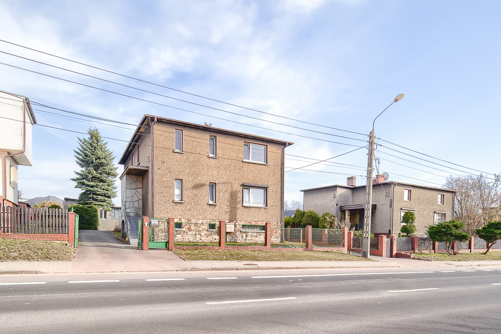 Dwurodzinny dom z dużą działką- Kochłowice