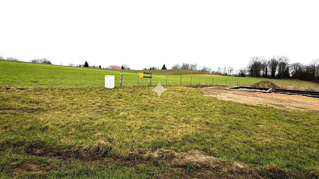 Działka budowlana w Ocicach