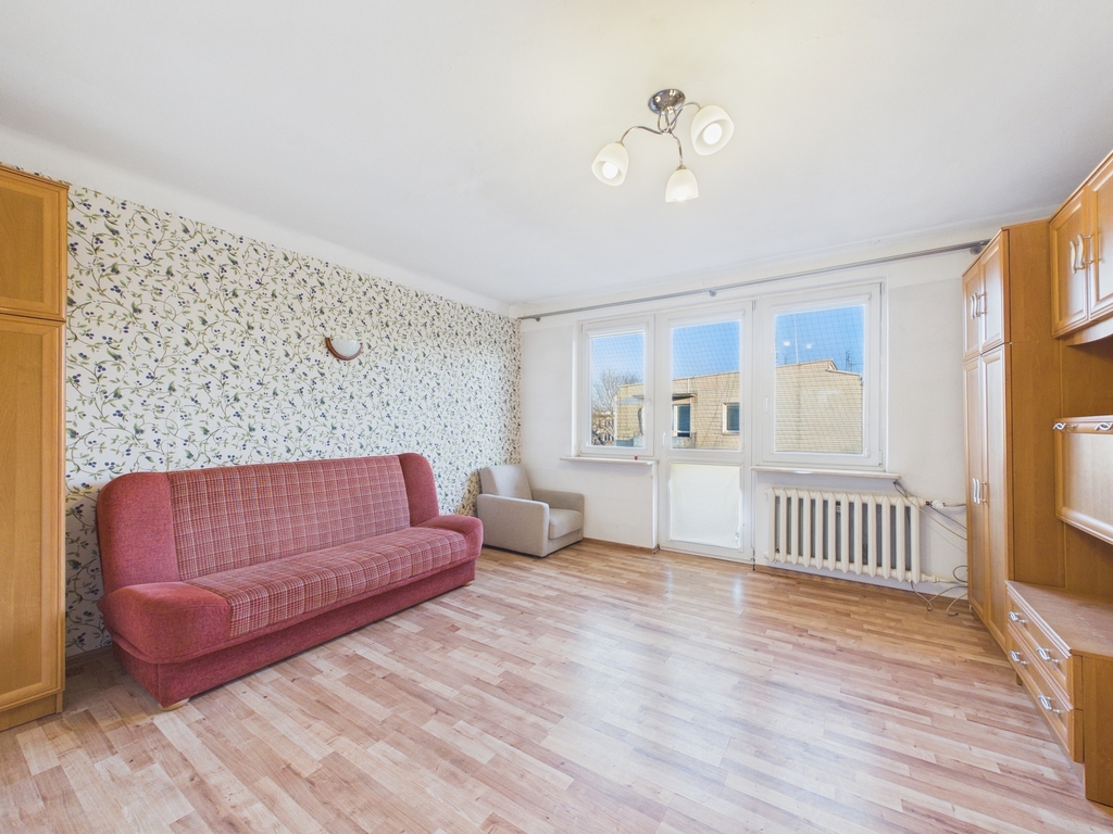 Wołomin 3 pokoje przy PKP Słoneczna