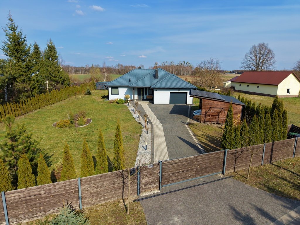 Wyjątkowy dom parterowy 163 m² 1,58ha działki