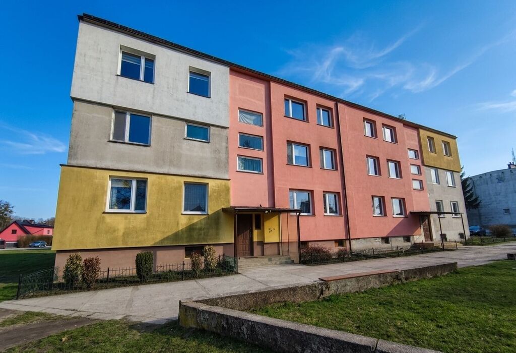 Mieszkanie 3-pokojowe + działka+garaż Kostomłoty