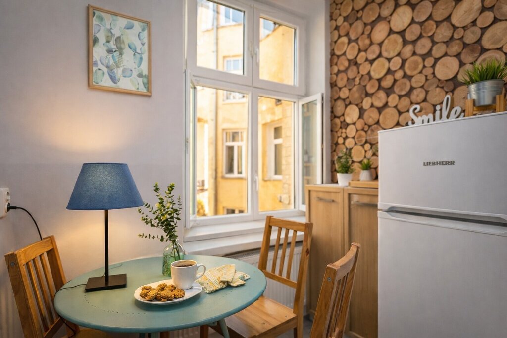 Stare Miasto | 2 pokoje | Rakowicka