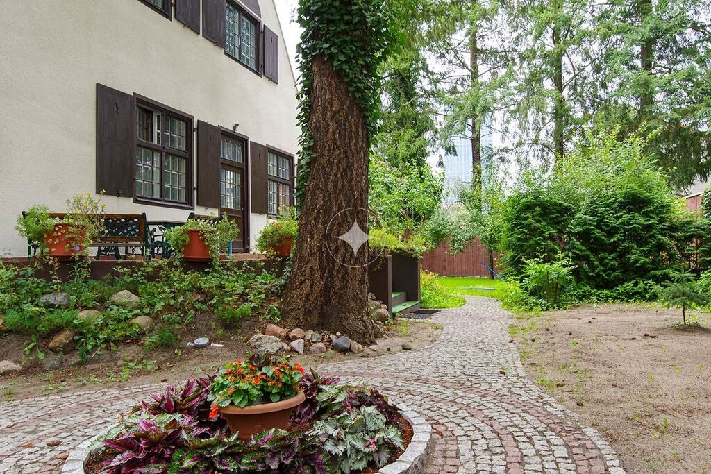 Tylko u Nas ! Atrakcyjne biuro w zabytkowej Willi