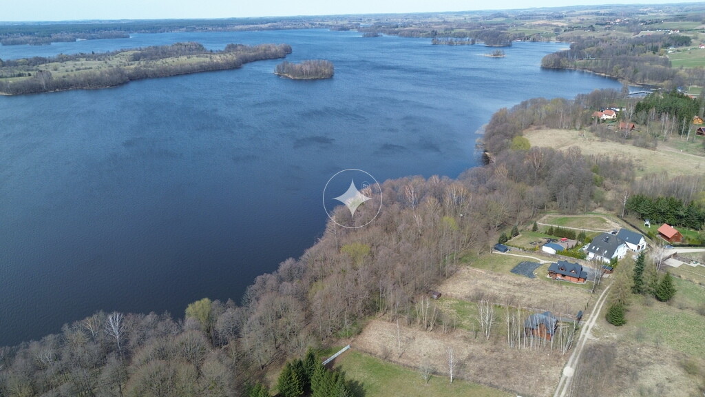 Działka nad jeziorem Dadaj