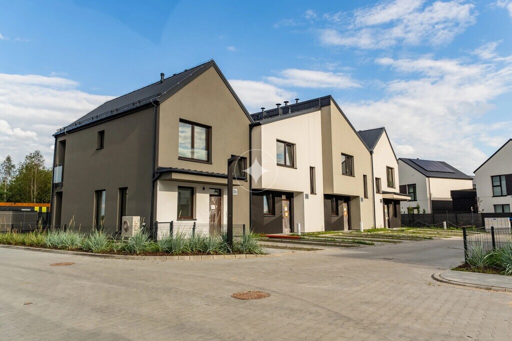 Dom 92.03m2 w zabudowie szeregowej / ogród 132,64m