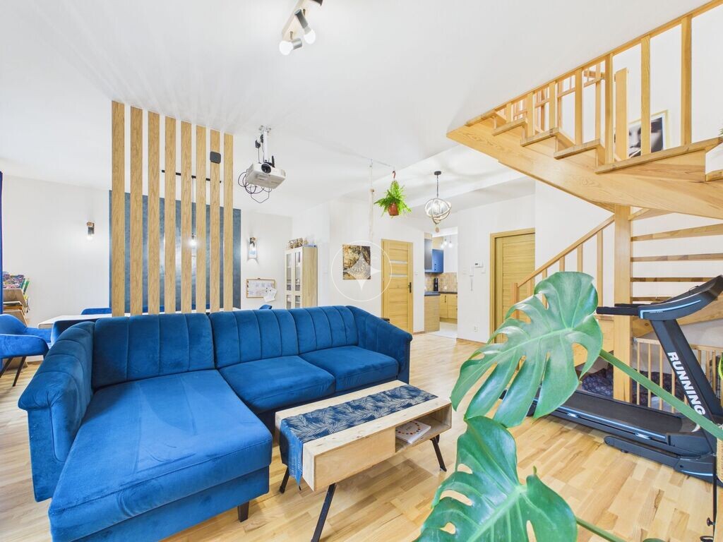 Gotowy, środkowy segment z ogródkiem. Radzymin