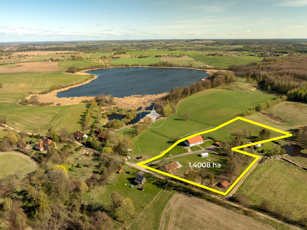 POSIADŁOŚĆ Z WIDOKIEM NA JEZIORO| 1,38 HA