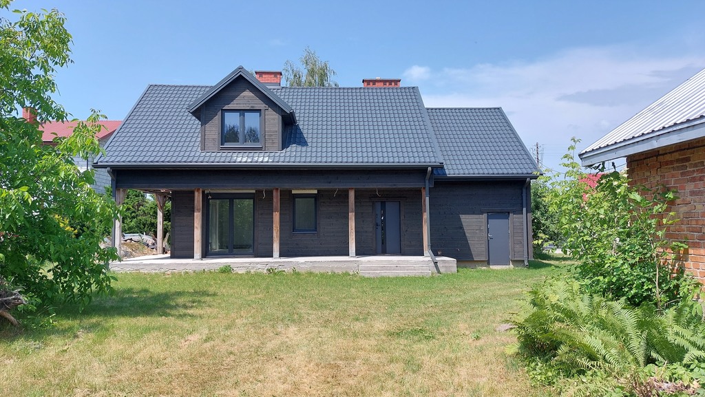 Dom w stylu skandynawskim w Hrudzie