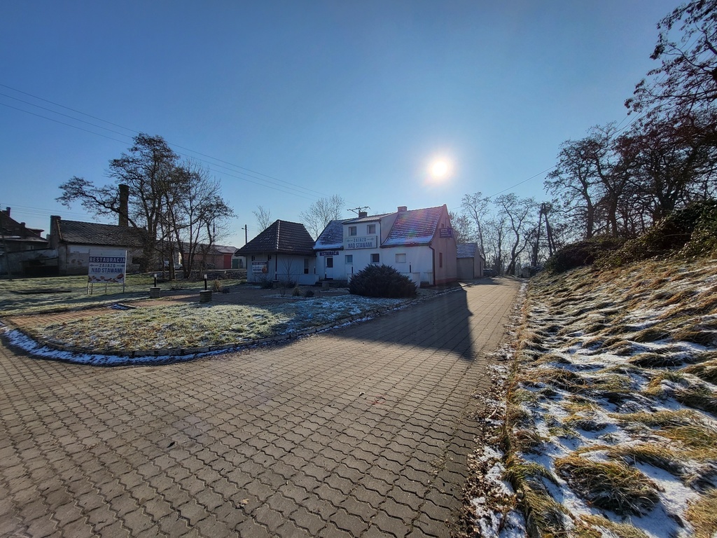 Obiekt handlowo-usługowy Krzywa 335 m2  1 km od A4