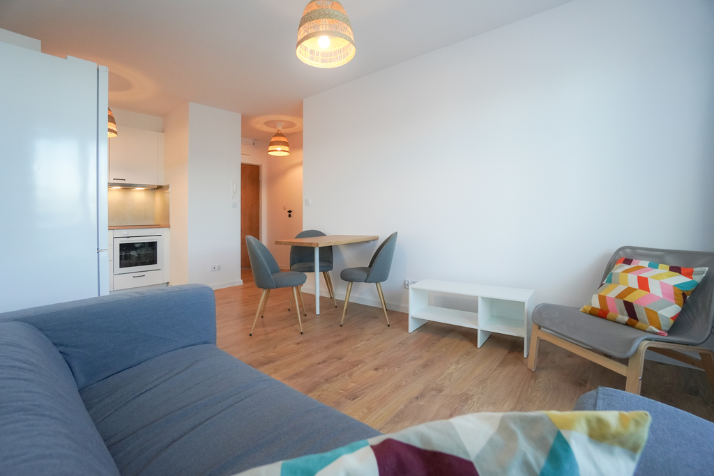 Umeblowane mieszkanie przy ul. Pileckiego